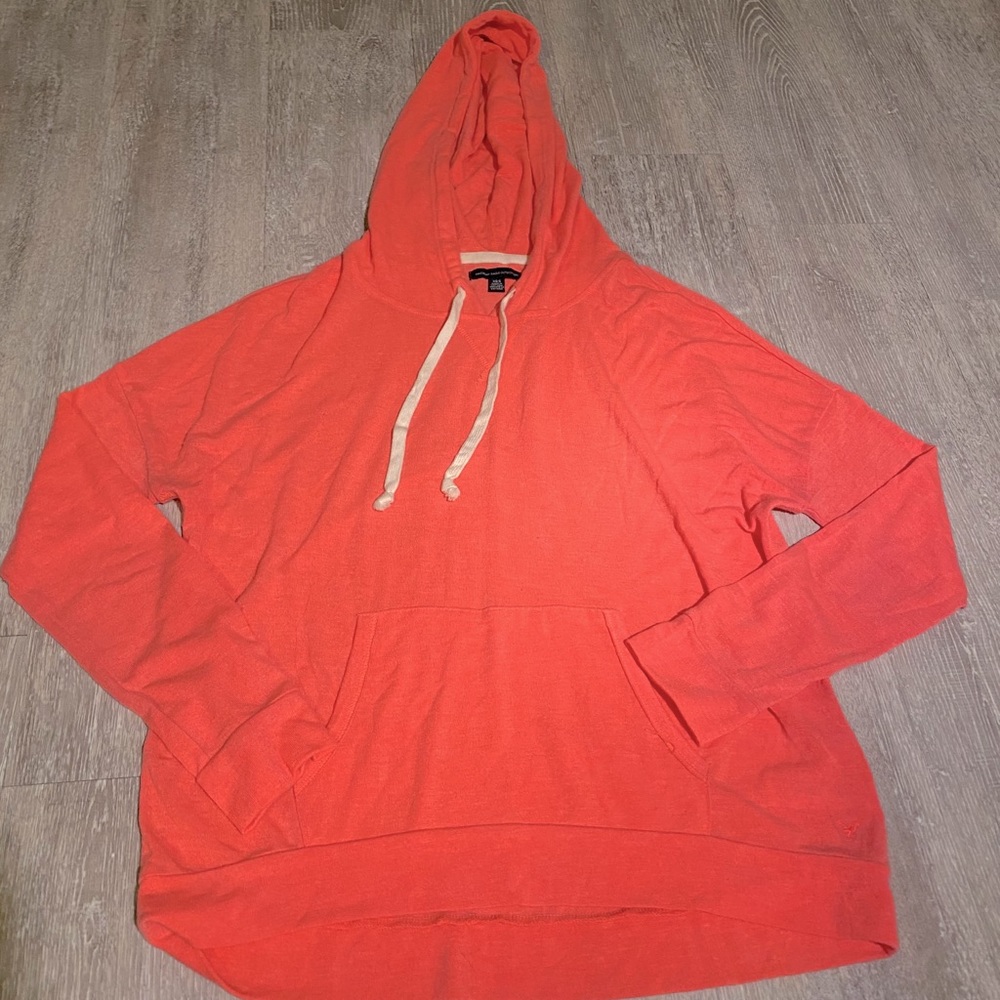 Aeo hoodie.
